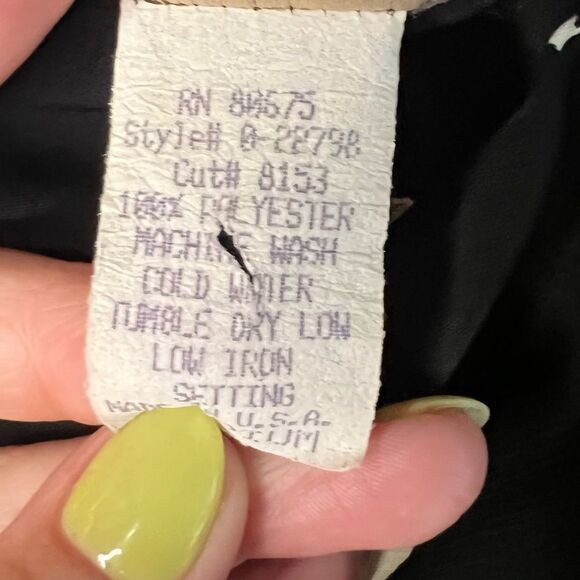 Vintage floral A-line skirt 🌺 intriguing threads 🌺excellent condition🌺 medium - Picture 3 of 5